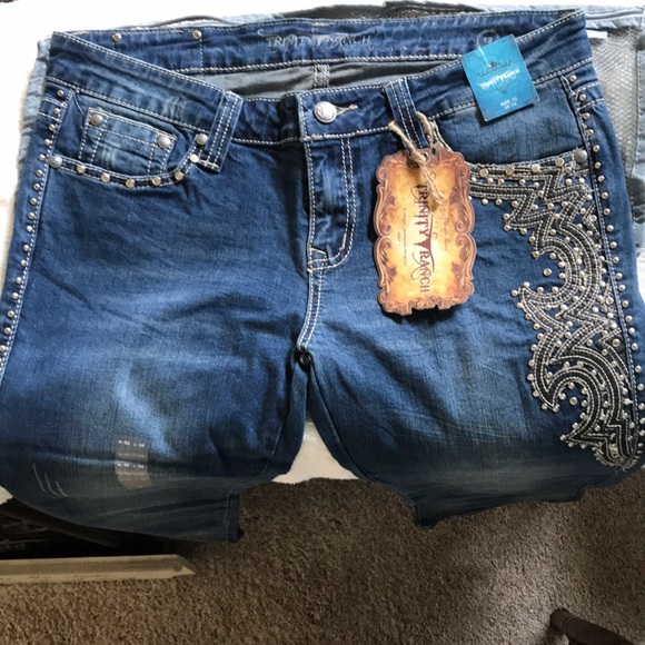Trinity Ranch Jeans - Picture 2 of 3